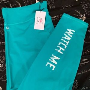 Demi Fabletics leggings